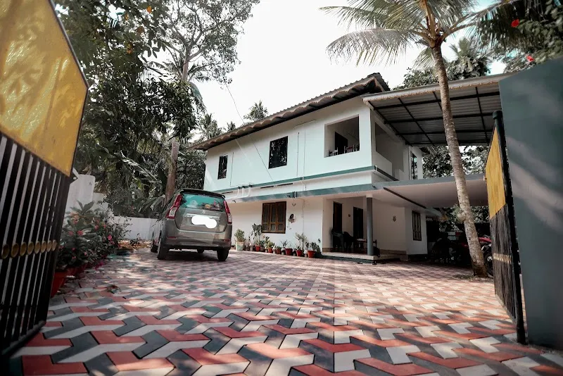 AMMOOS HOME STAY