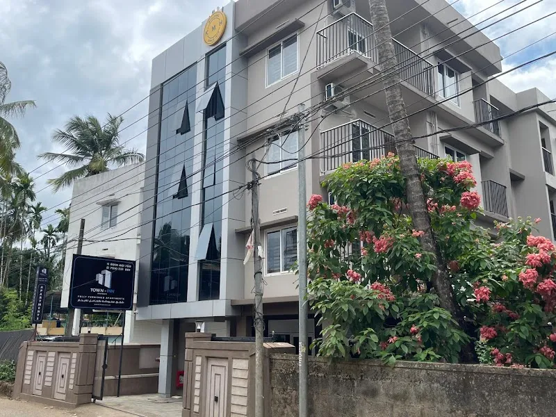 Town Inn Apartments