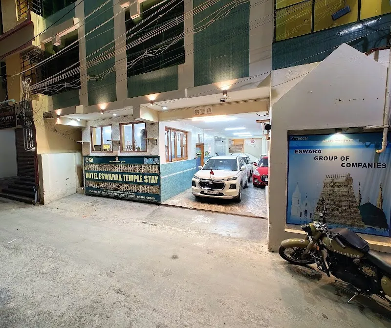 Hotel Eswara Temple Stay
