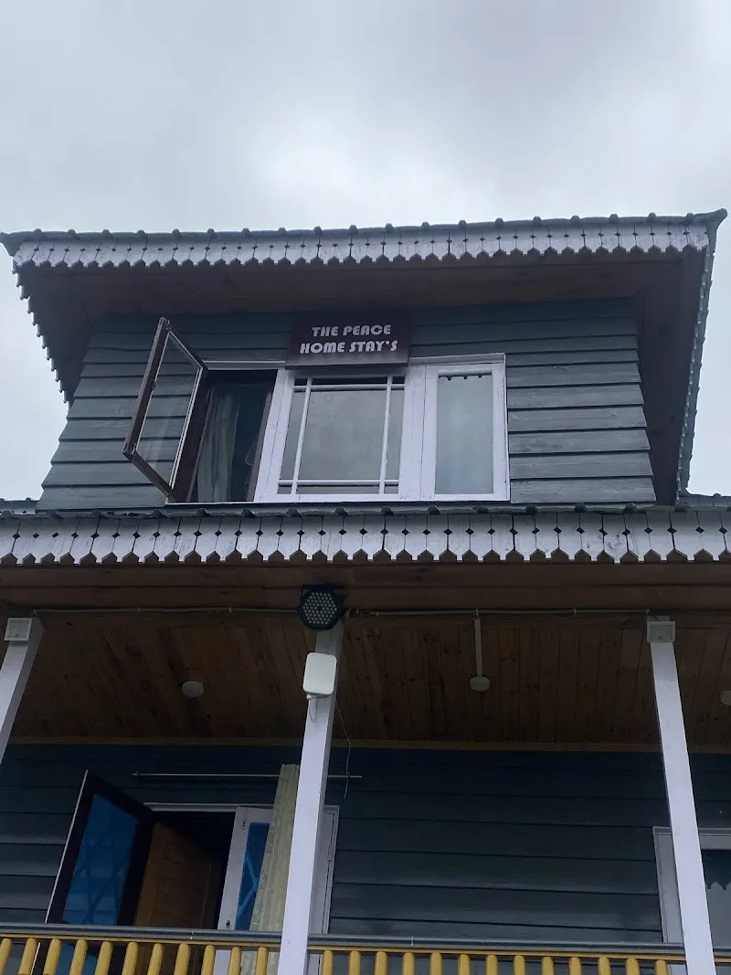 THE PEACE HOME STAY