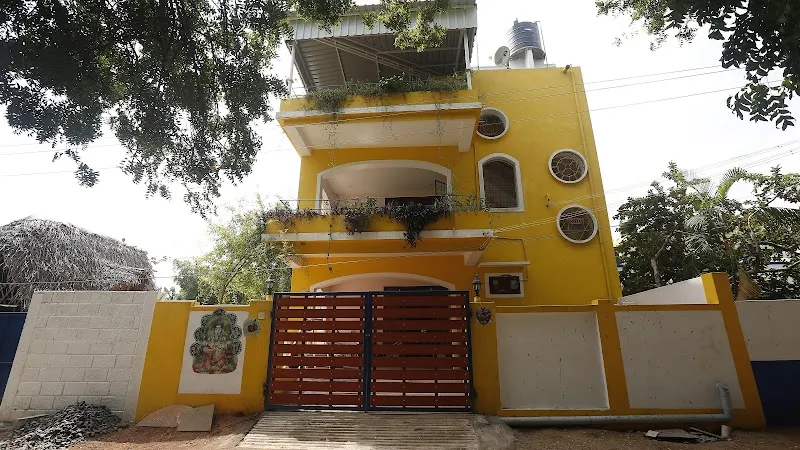 Magizh Home Stay