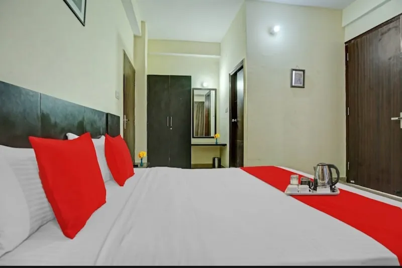 Leo guest house