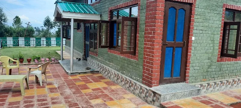 Varni Viji Top Home Stay