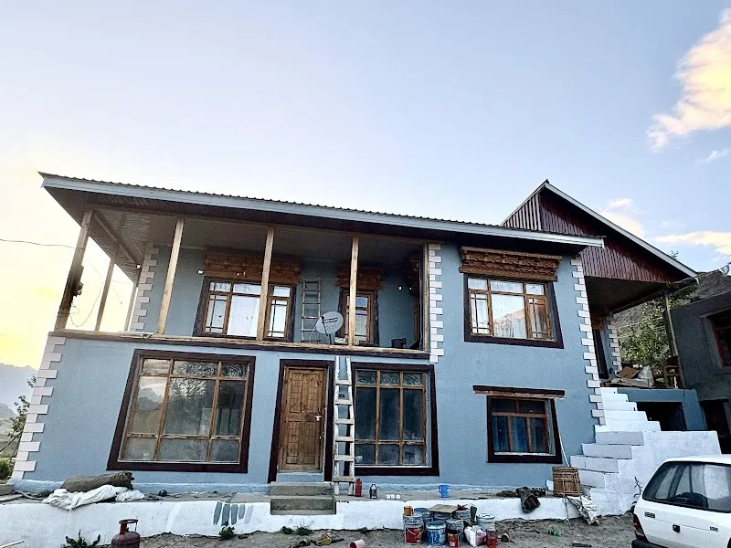 Lalung House