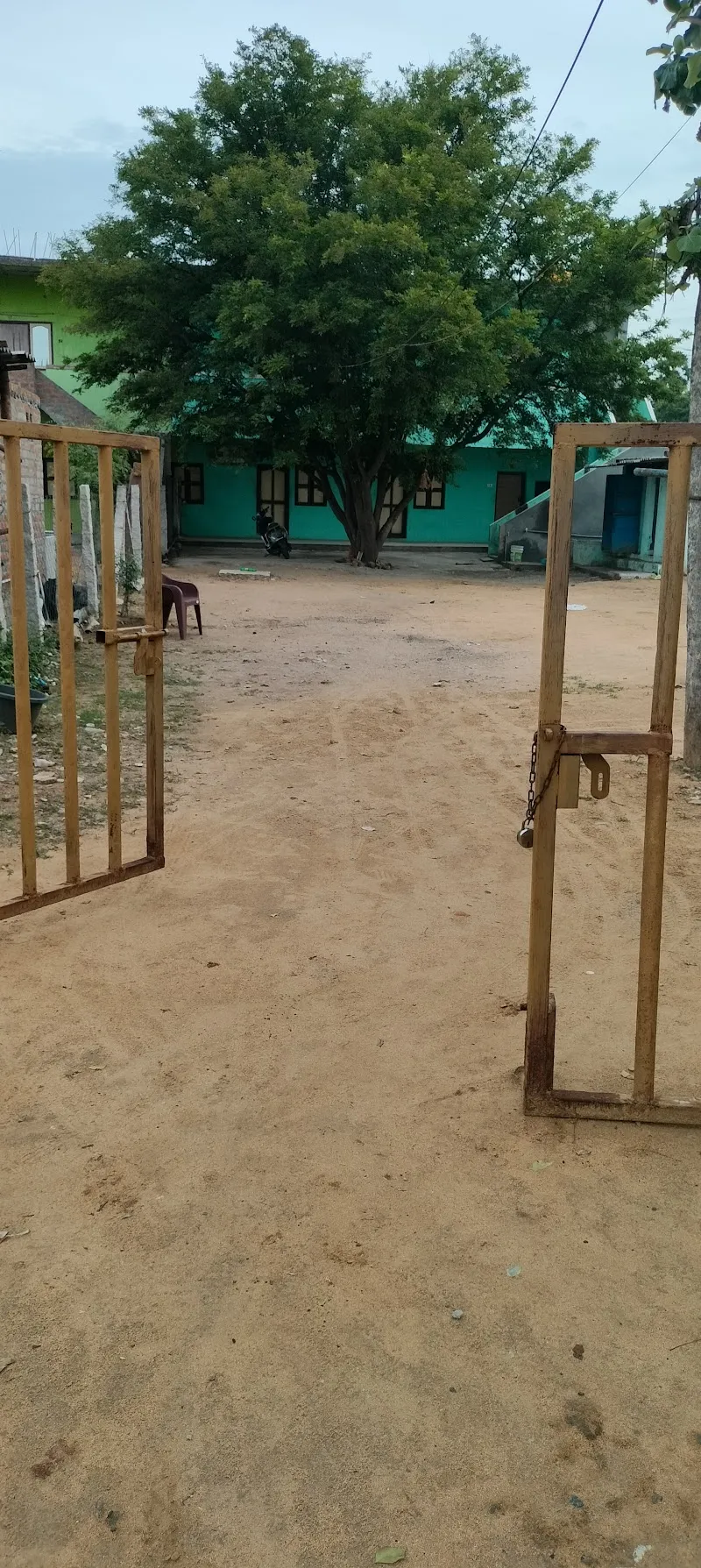 Krishna Rooms