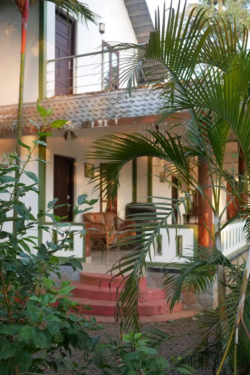 Home Stay Capitol - Family Stay