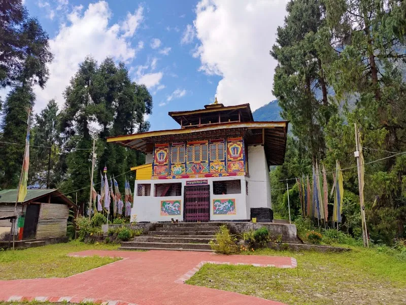 Rumlyang Home Stay