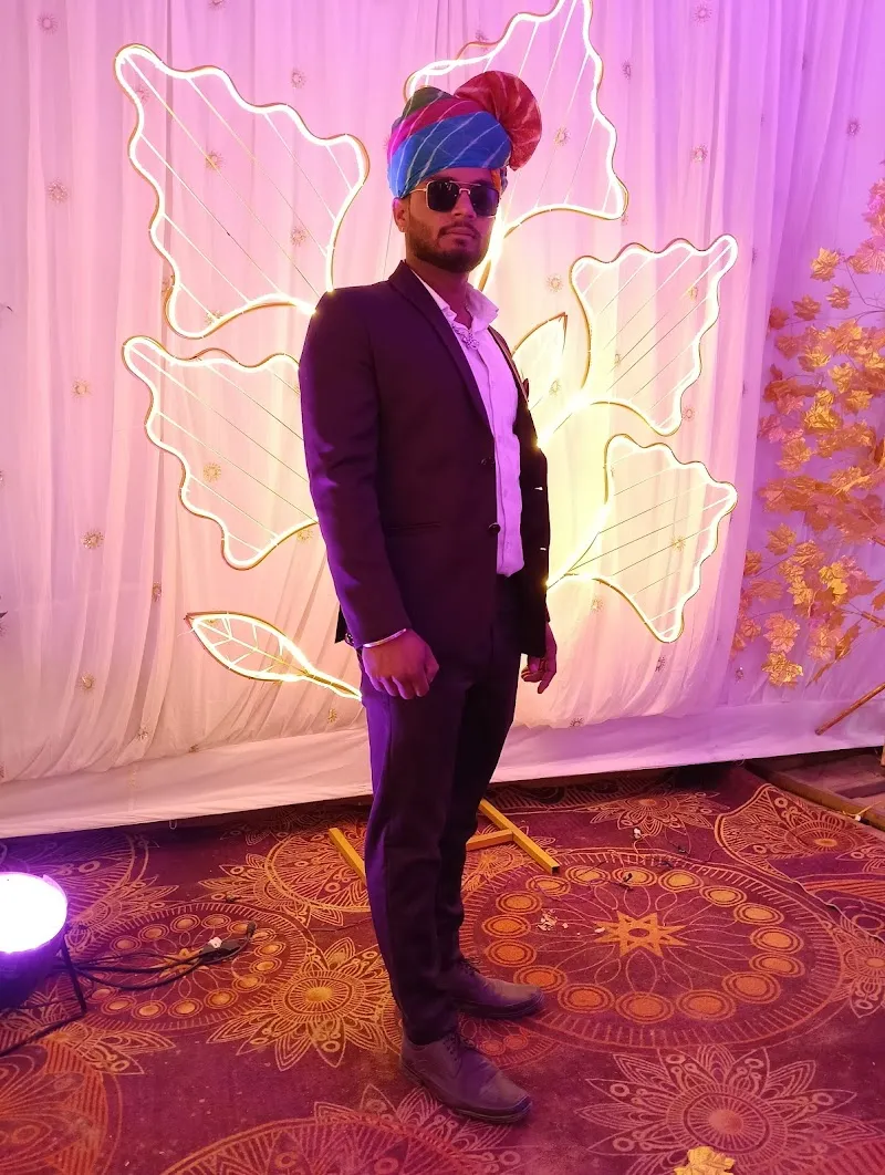 Manish KHATNAWLIYA