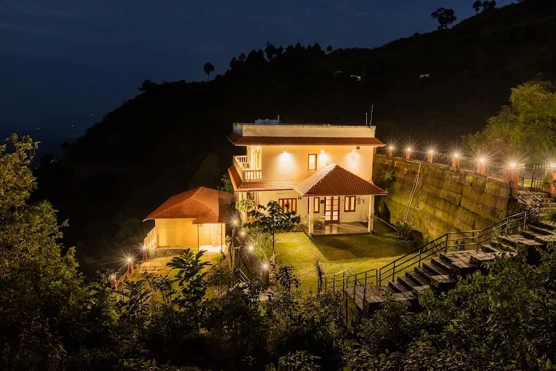 Mountain Homes, Lansdowne