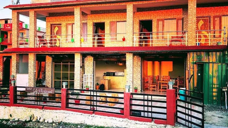 कुमाऊँ Gud Chaha Cafe and Homestay