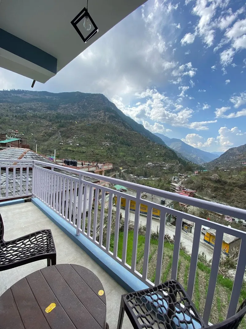 Diya Mountain House Tirthan