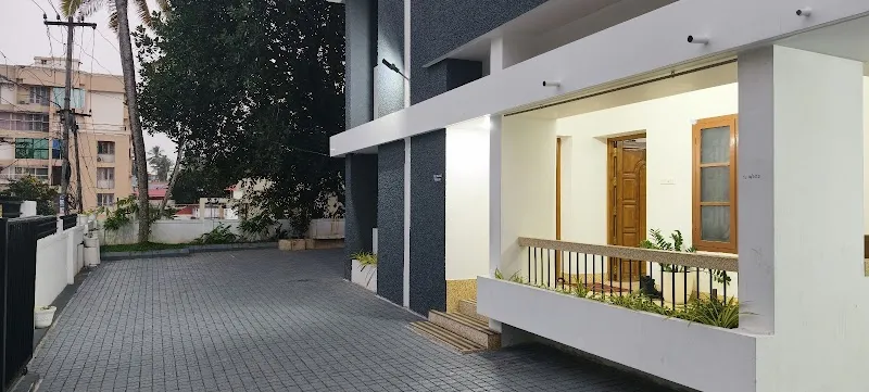 Ritu Capitol Homestay