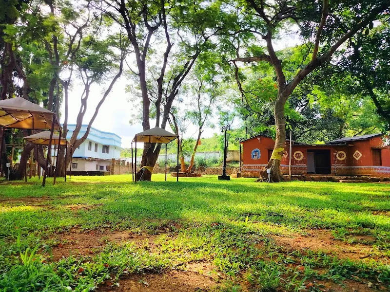 ROMA RESORTS, Panthika (Hotel & Restaurant)