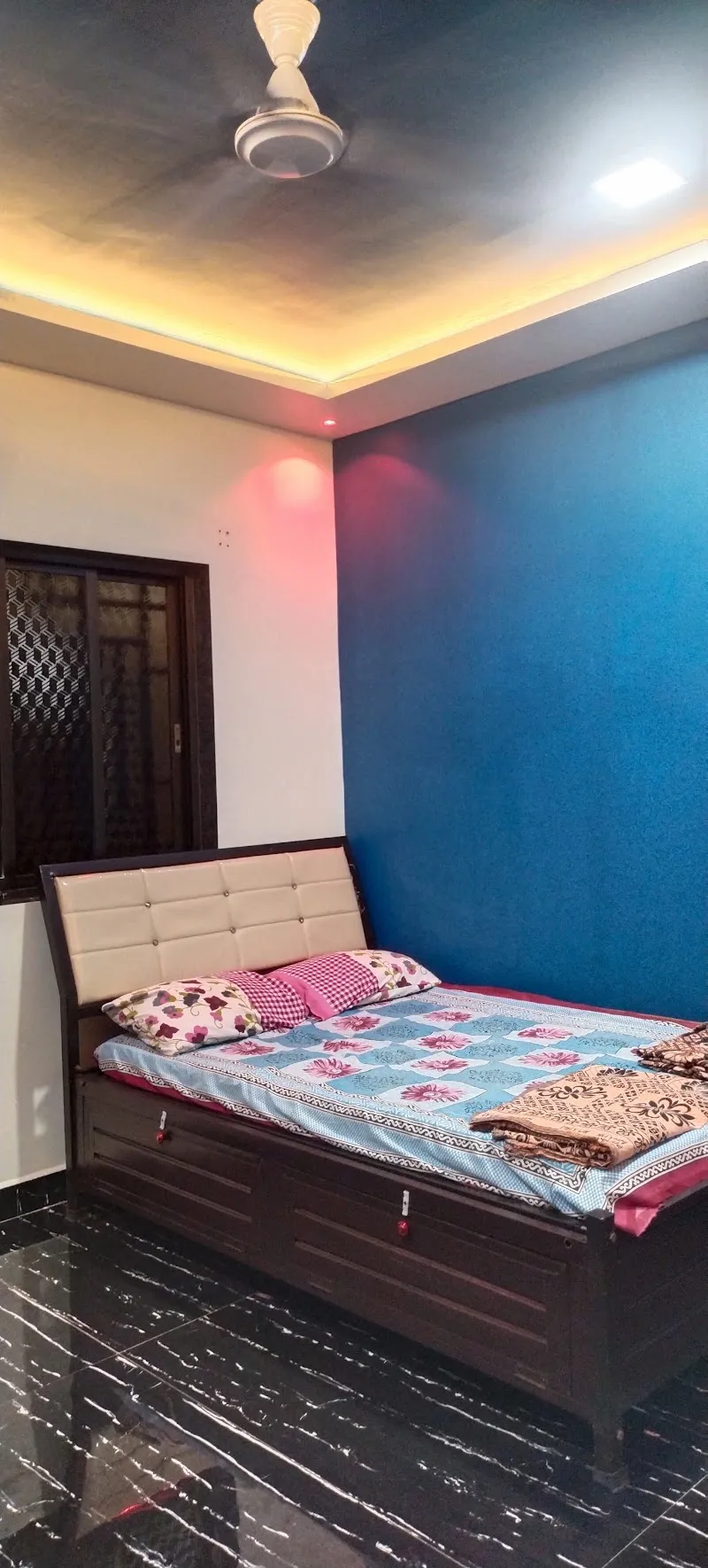Sawant Home Stay