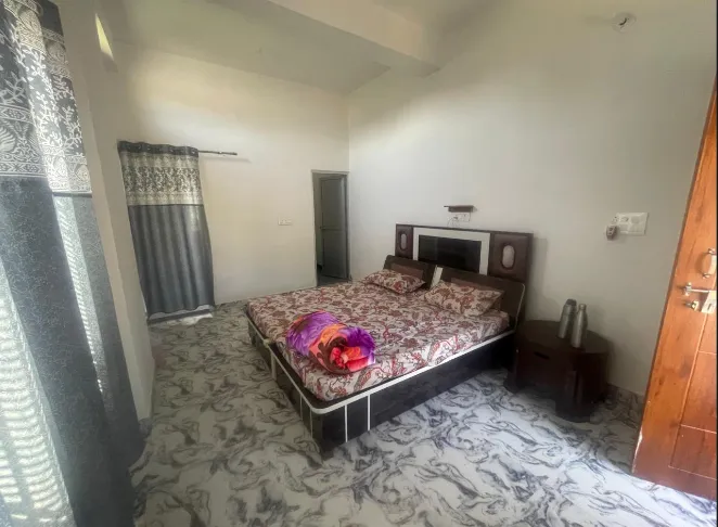 Dhauladhar view Homestay and cafe