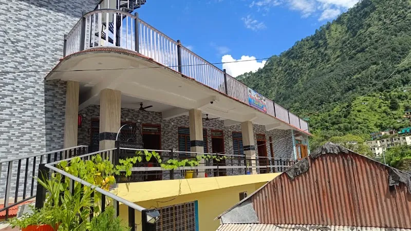 New Snow View Home Stay