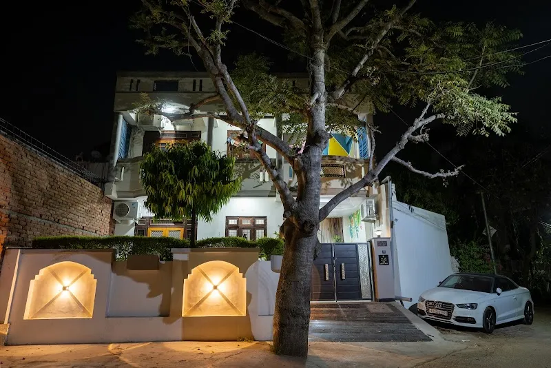 Peace House - Luxury Villa for Stay and Private Parties