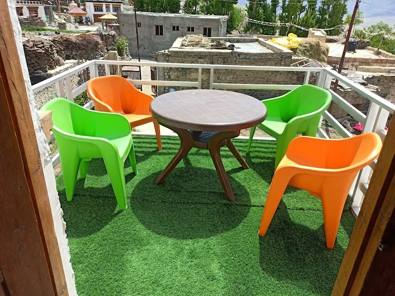 Toktha guest house karsha