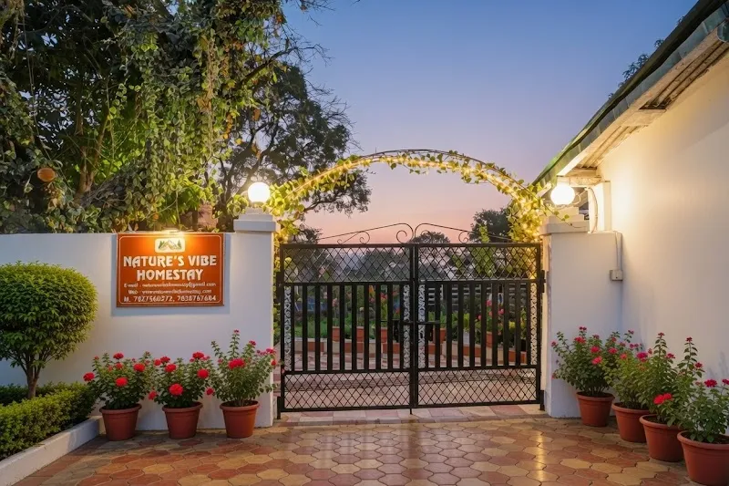 Nature's Vibe Homestay near Kainchi Dham, Bhowali, Nainital