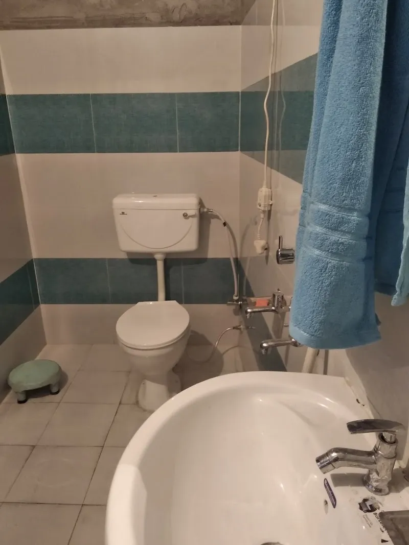 Saket Home Stay