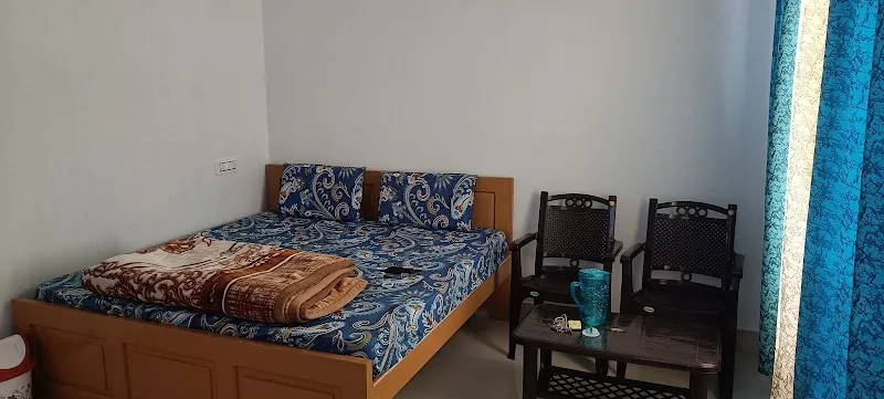 Yatri Homestays
