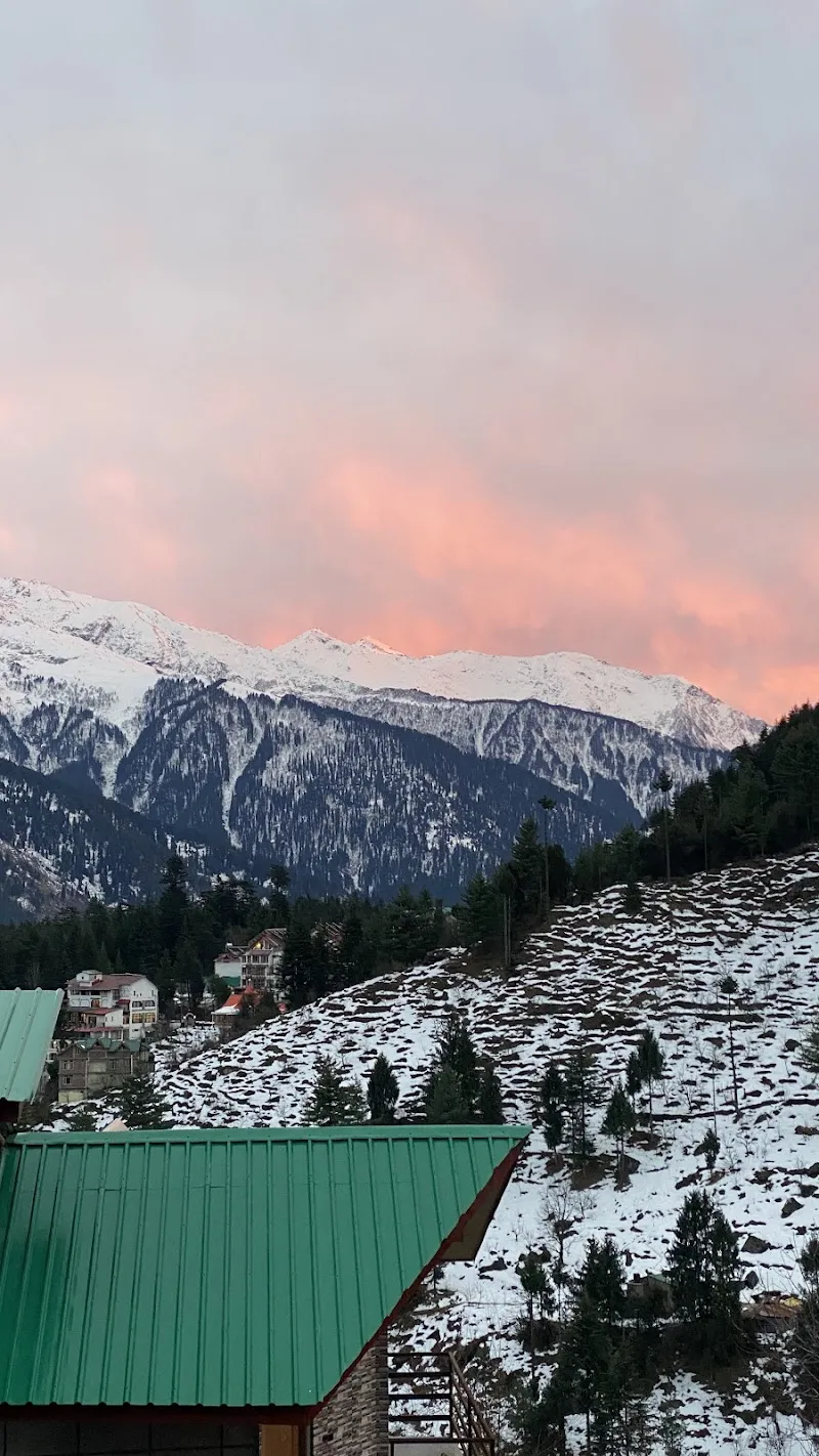 61 Steps Manali