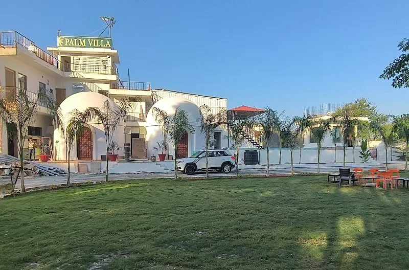 PALM VILLA पाम विला