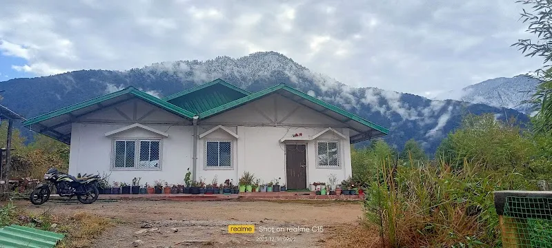 Emiri Homestay