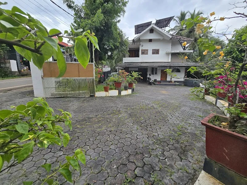 Misty Wood Home Stay