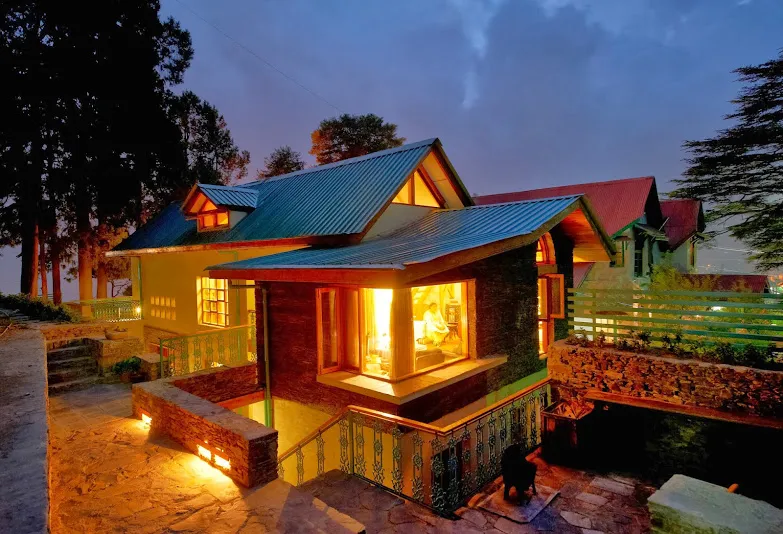 Ballyhack Cottage, Shimla amã Stays & Trails
