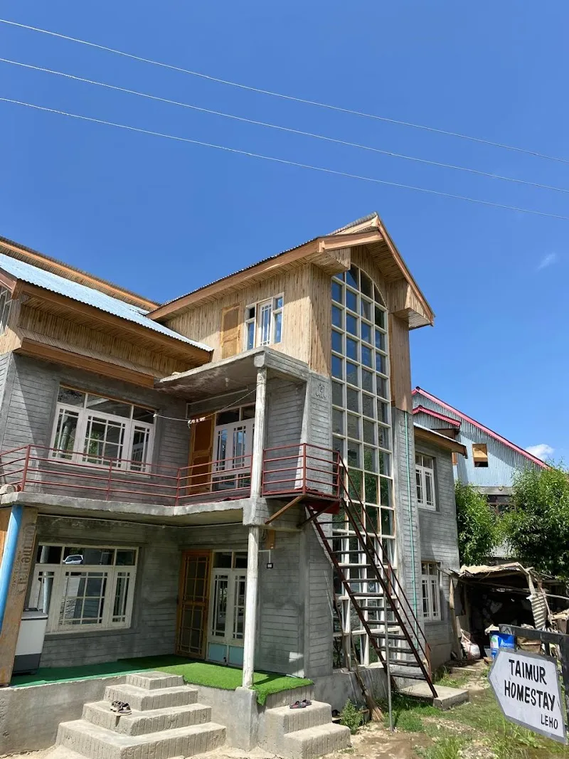 TAIMUR HOME STAY