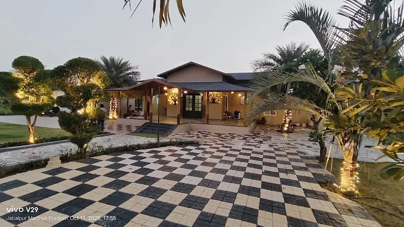 StayVista Villa