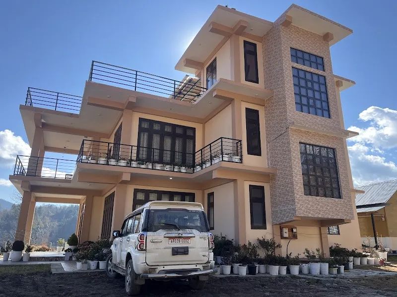 ELLORY Homestay