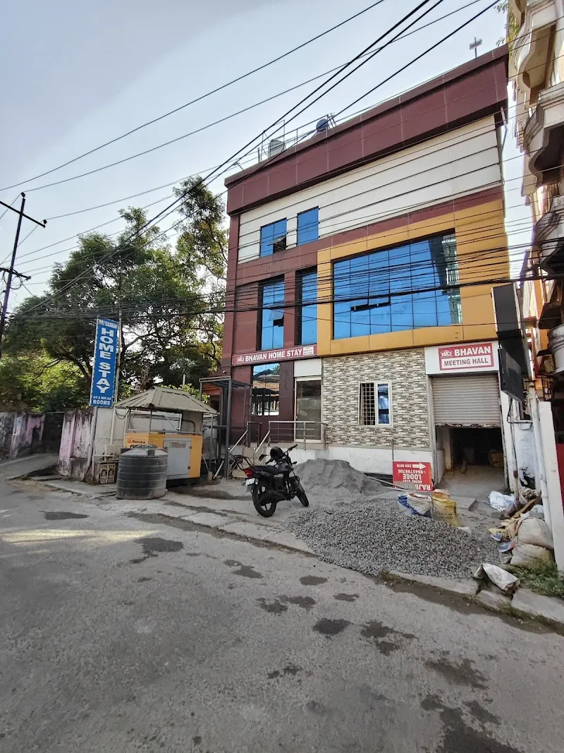 Rajbhavan Home Stay Thrissur